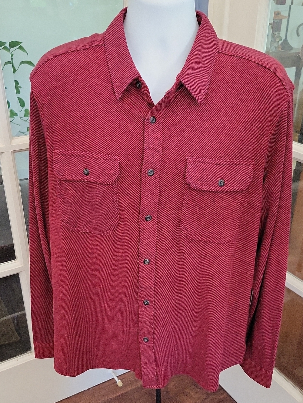 7 DIAMONDS Men's Burgundy Long- Sleeve Button-Up Casual Shirt | Size: XL